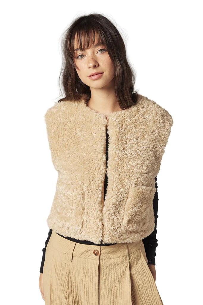 Reversible fur Milena vest