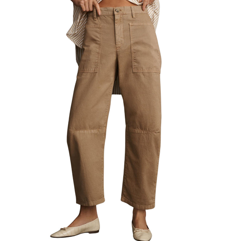 Brylie Curved Knee Pant in khaki