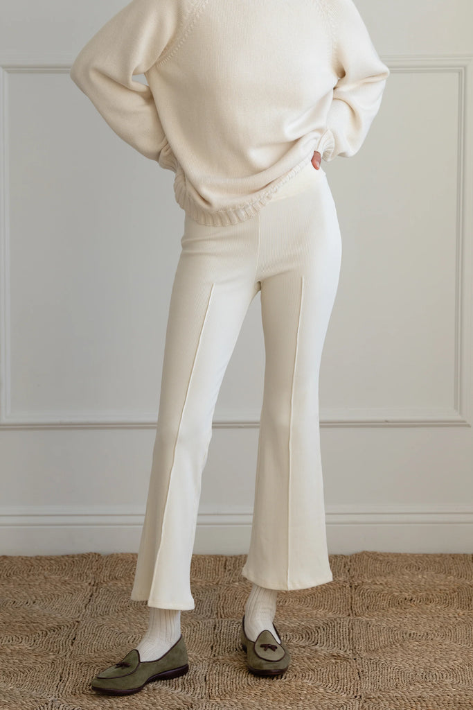 The Rib kick falre in creme