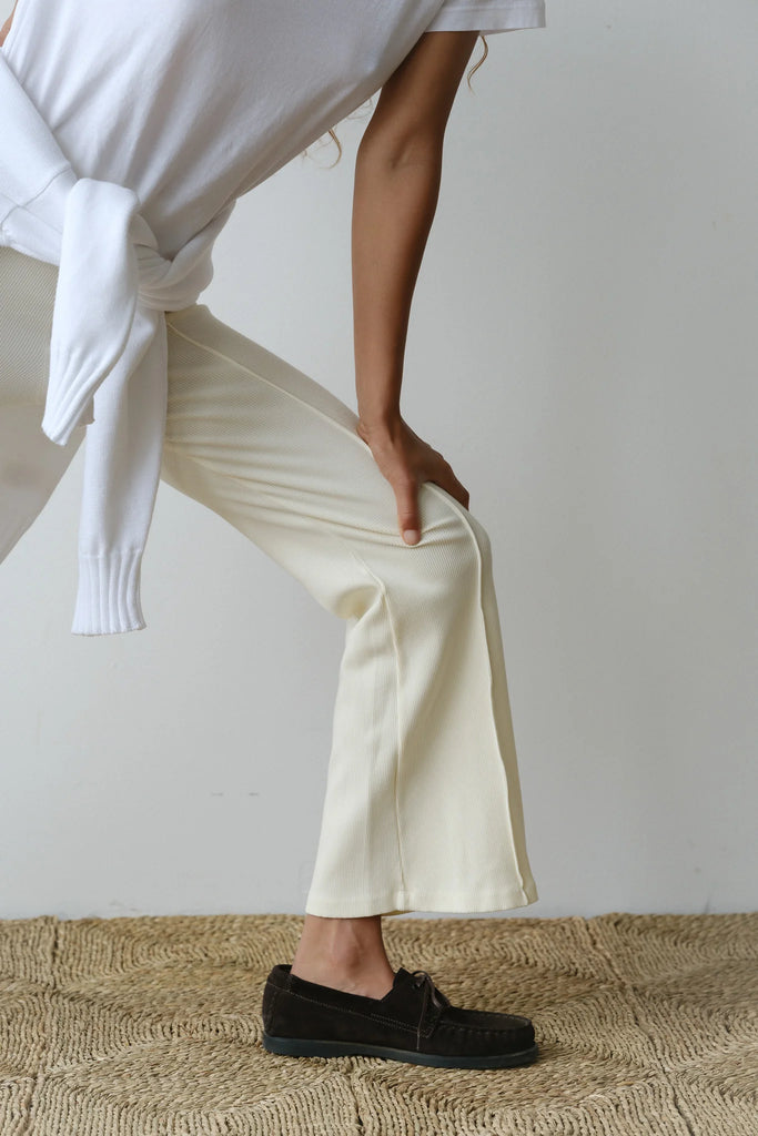 The Rib kick falre in creme