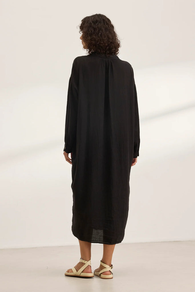 Nicole long linen dress in black