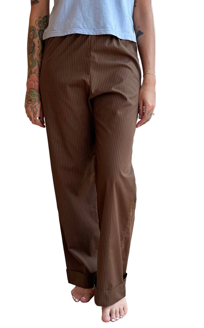 Pop Pinstripe Simple Pant in Walnut