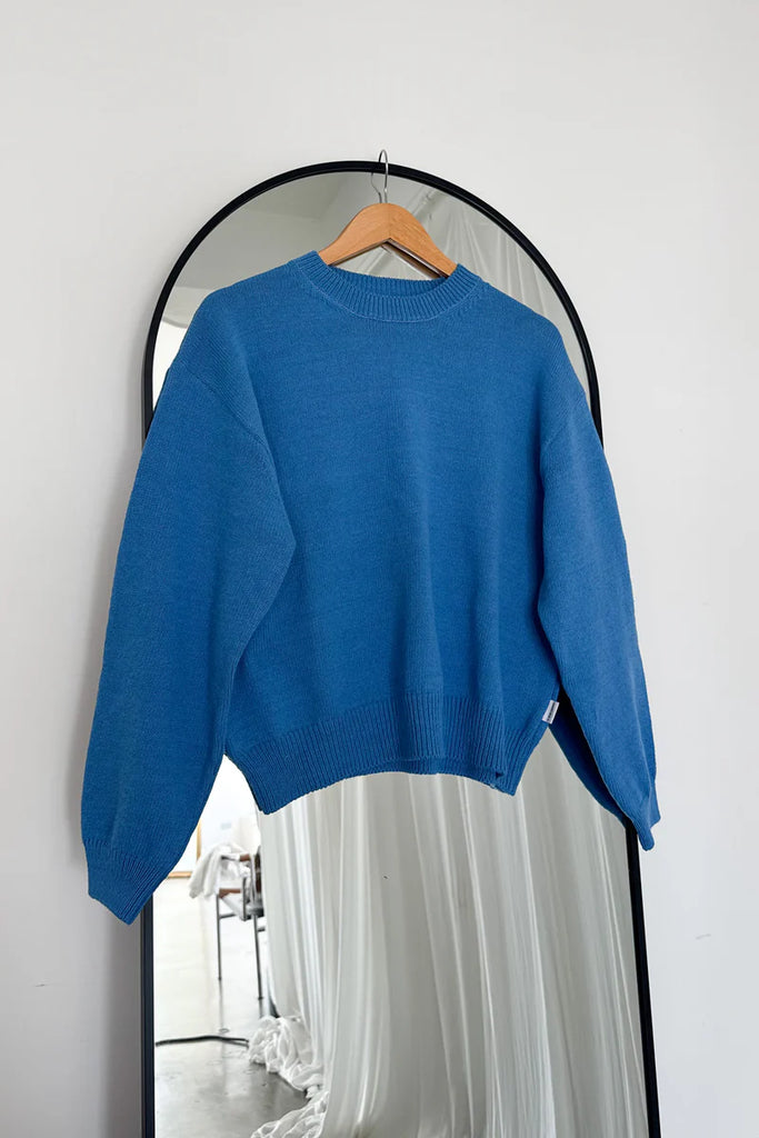 The Milo cotton sweater in blue