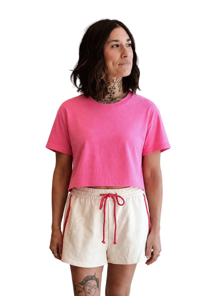 Cropped Lorel Tee in Electric Fuchsia