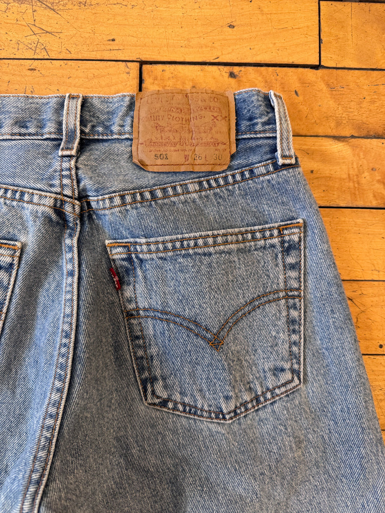 VINTAGE Levis 501's- 23/24