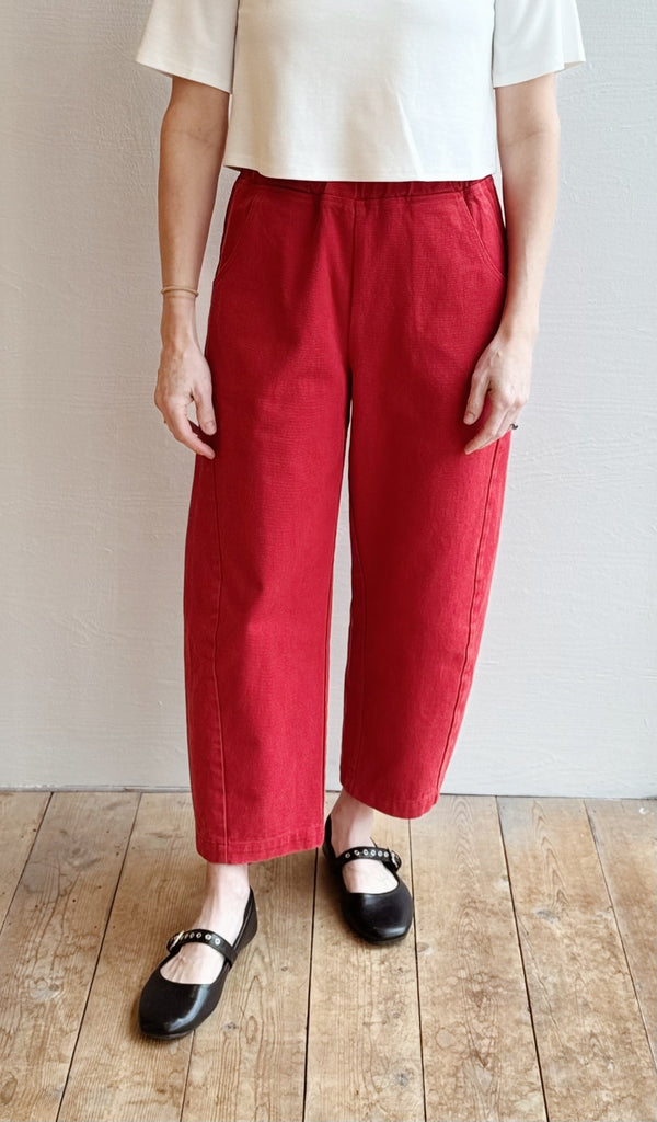 Arc Pants in Red