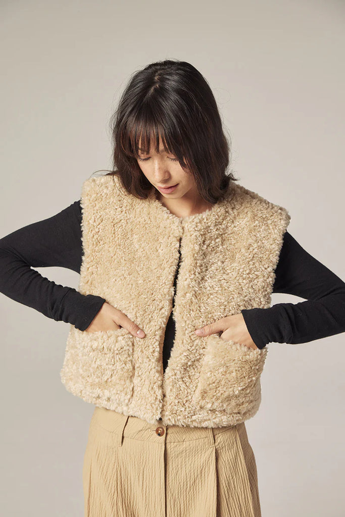 Reversible fur Milena vest