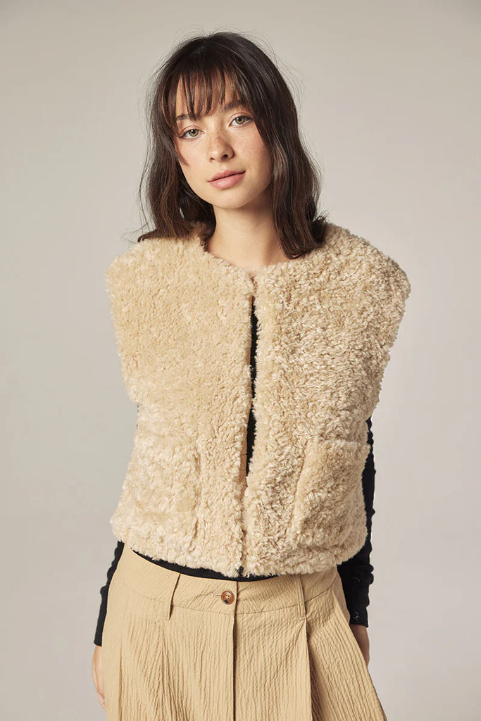 Reversible fur Milena vest