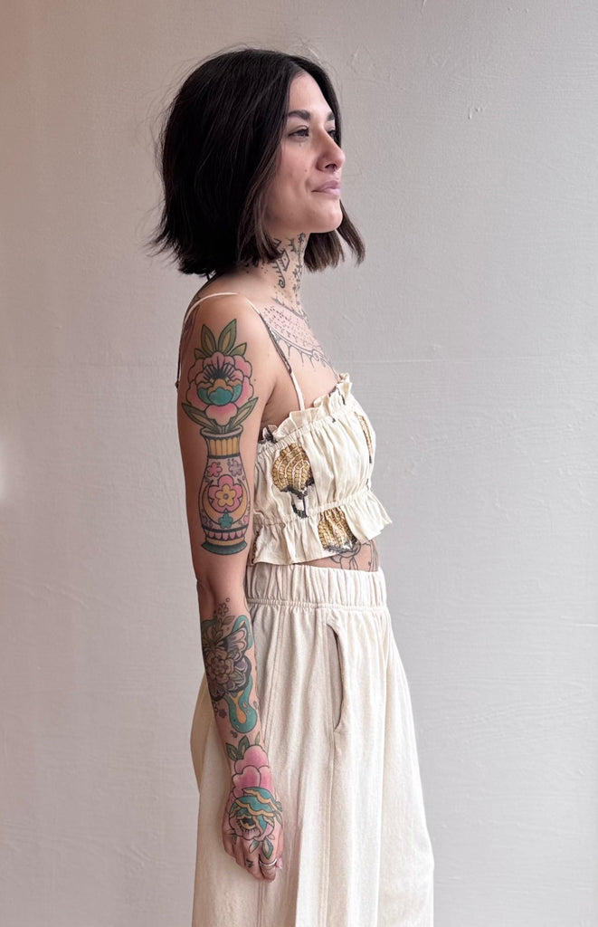 Vacation Top in Fan Flowers Marigold