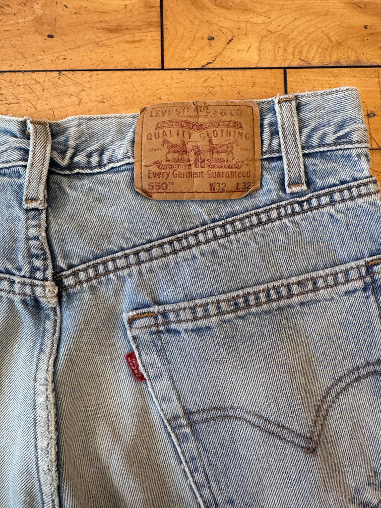 VINTAGE Levis 550 relaxed fit- 30