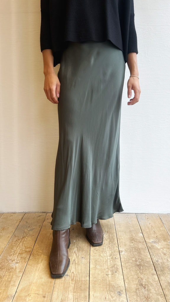 Cadence long silky skirt in marsh