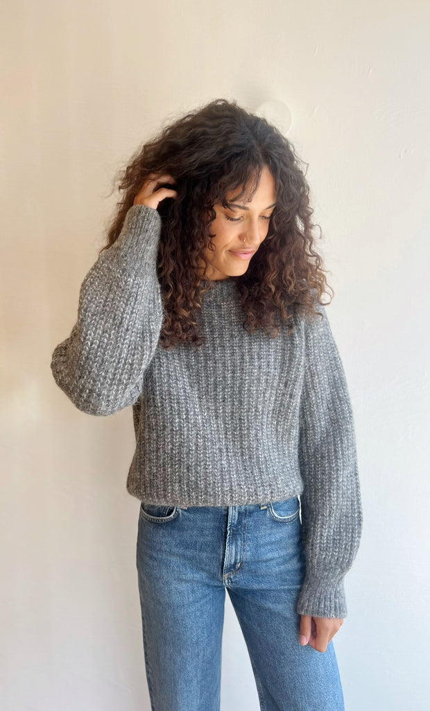 Cora crewneck sweater in granite