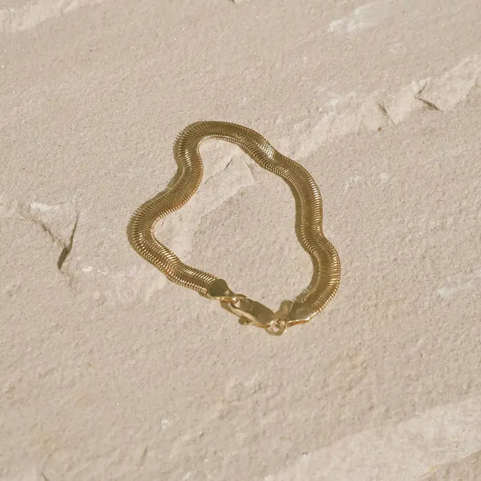 Coco gold snake bracelet
