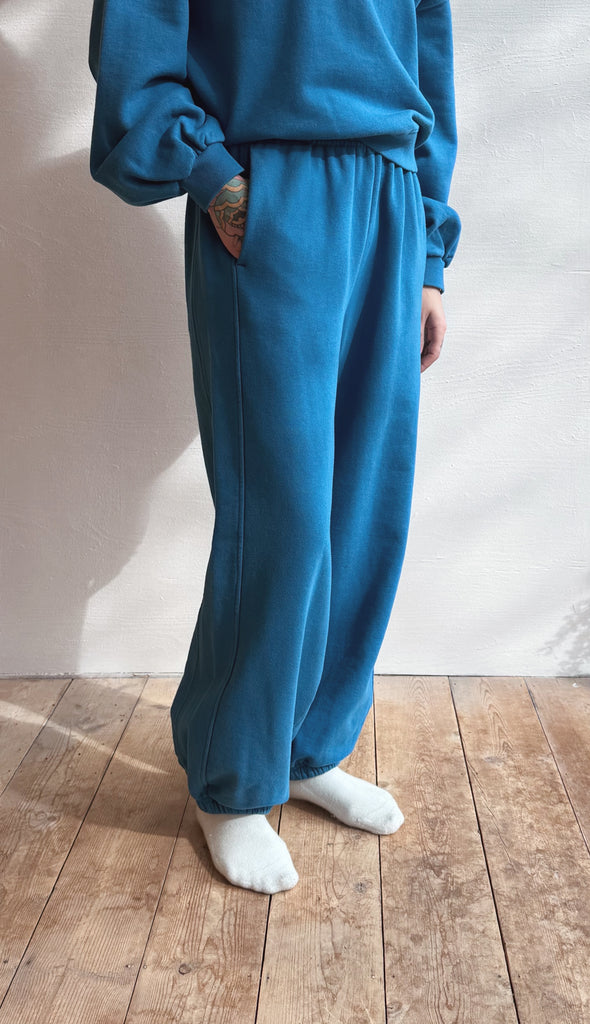 Balloon Pants in Teal Blue