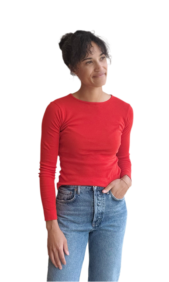 Long Sleeve Bebe Tee in Cherry