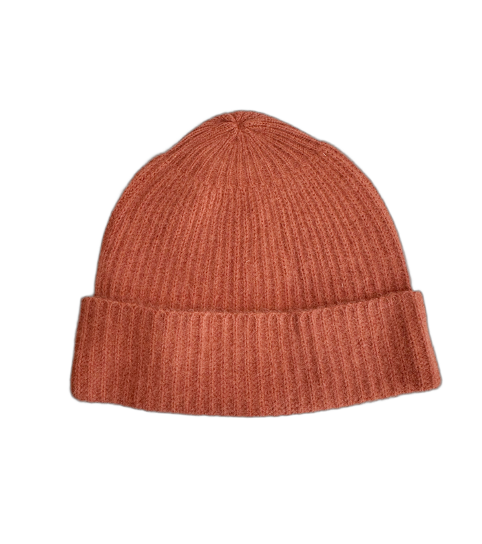 Salmon pink racoon wool beanie