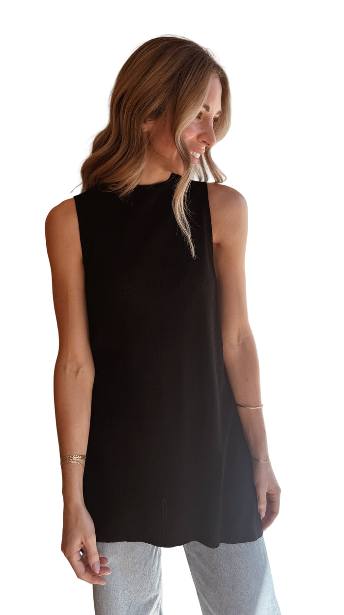 The AUDREY Vest in Black