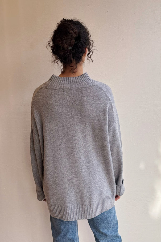 Grey QUINN cashmere turtleneck