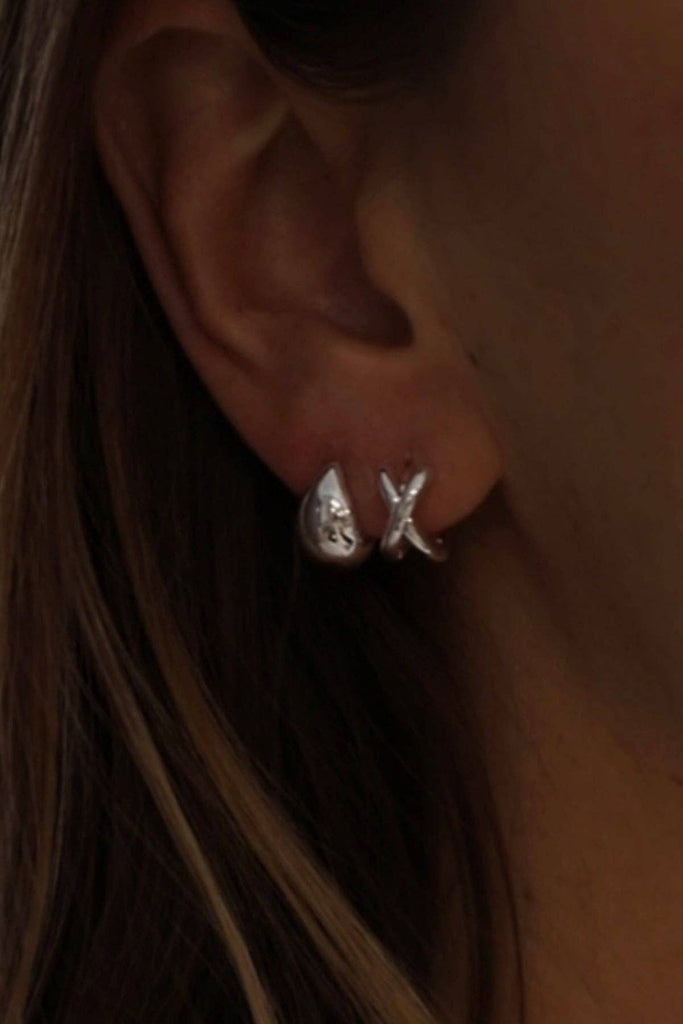 DOME EARRINGS- SILVER