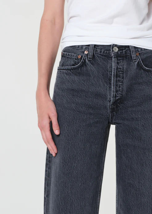 Arc Jean 32" in symbolic