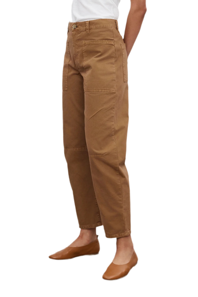 Brylie Curved Knee Pant in Clove