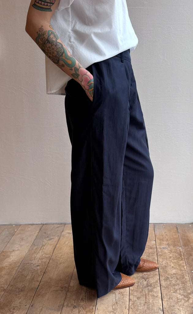Katia Pant in Navy Gossamer