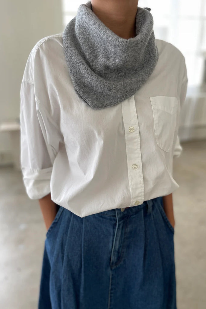 Cashmere Bandana in Heather Grey