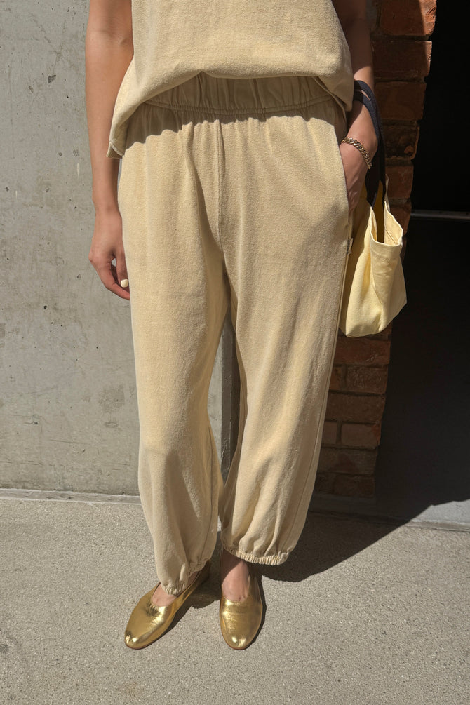 Balloon Pants in butter yellow