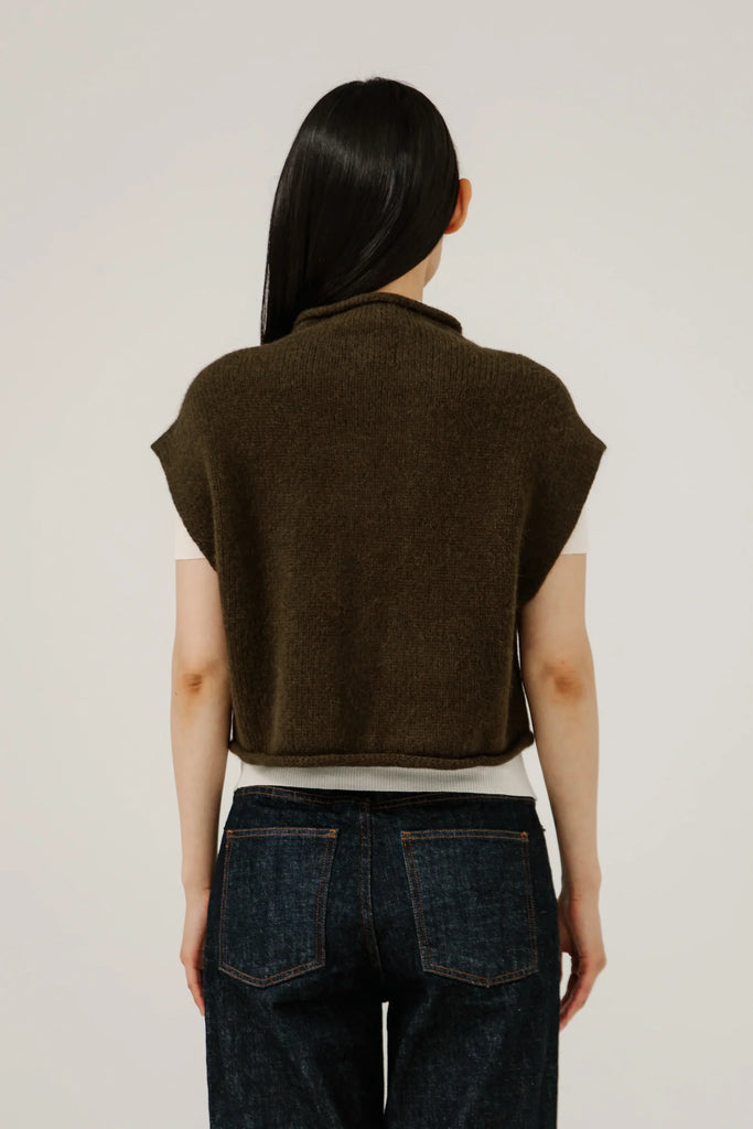 Alpaca Iris Vest in Dark Olive