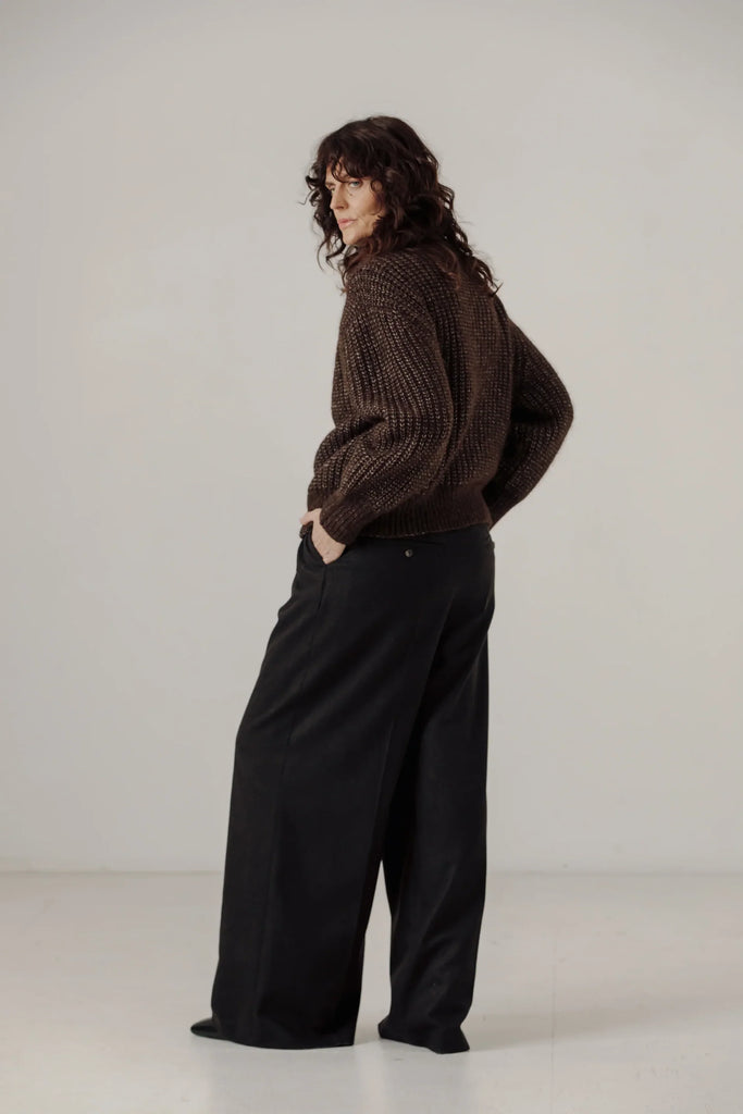 Alpine Quarter Zip Sweater in Carob
