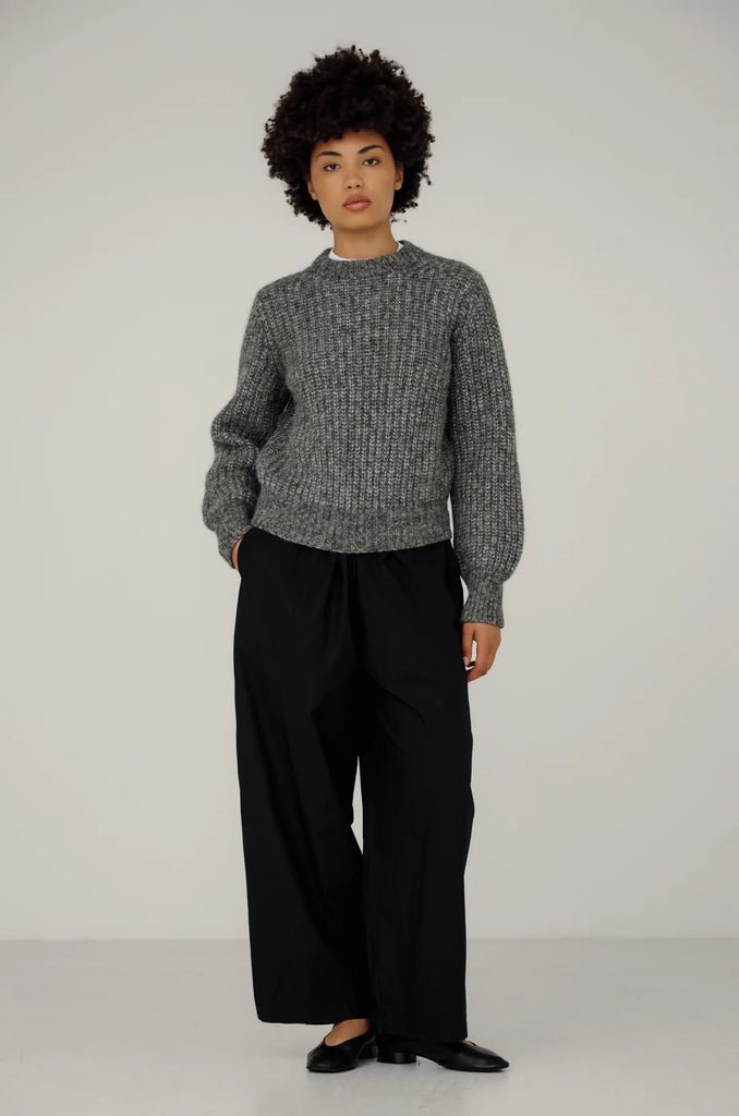 Cora crewneck sweater in granite