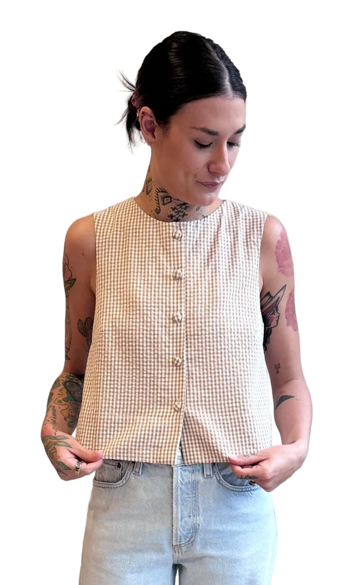 Button front wide hem top in cafe check
