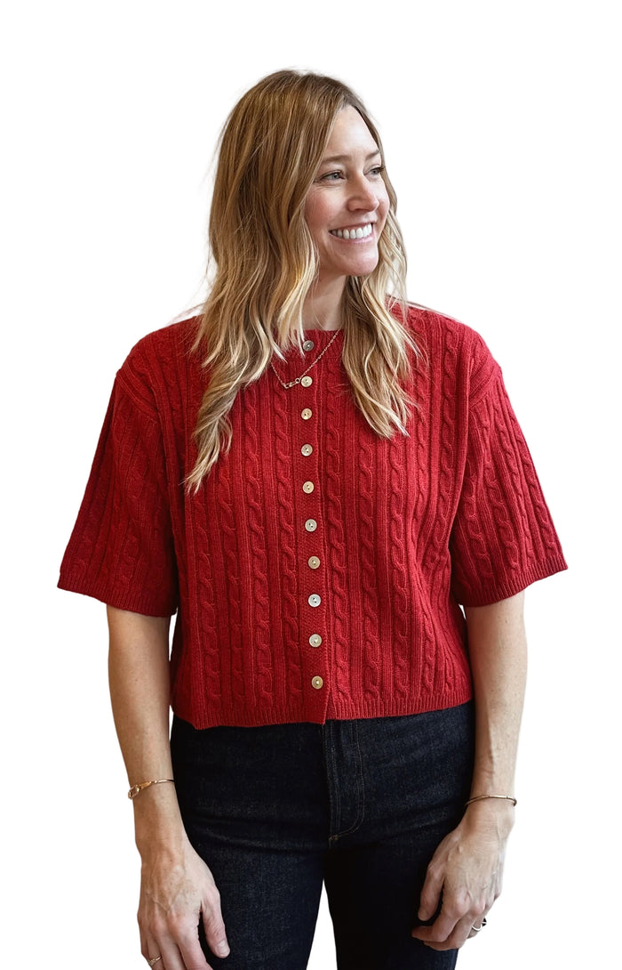 The Eileen 3/4 cardigan in cable knit red