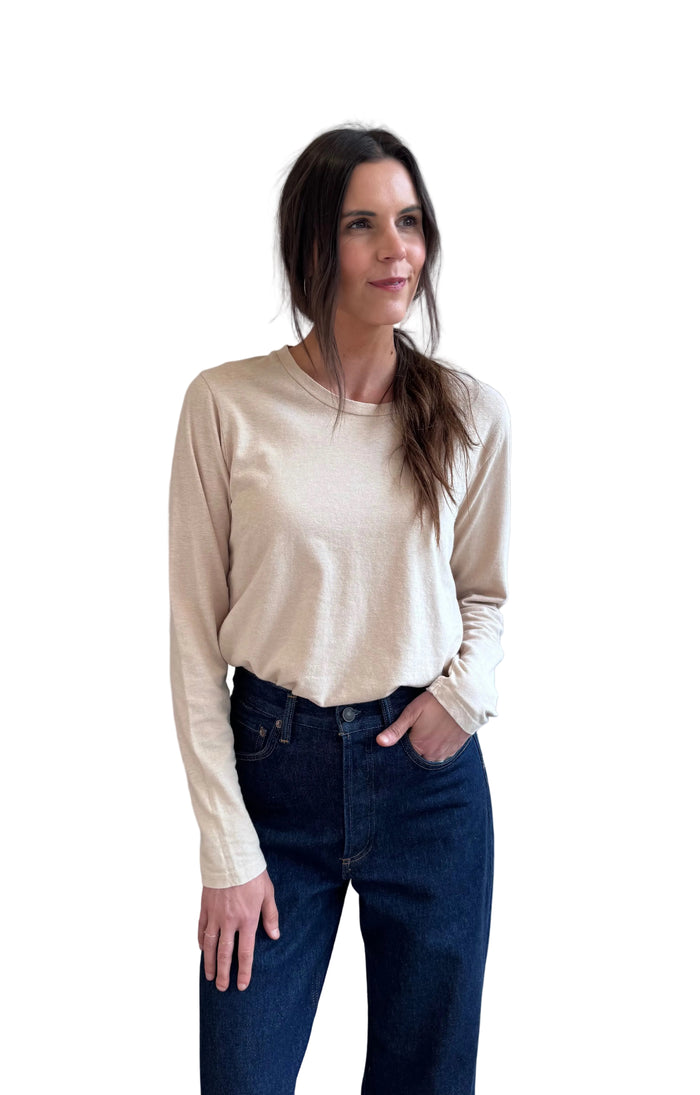 Encanto Long Sleeve Tee in Stucco Beige