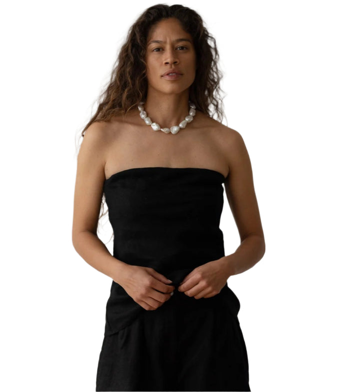 The linen tube top in black