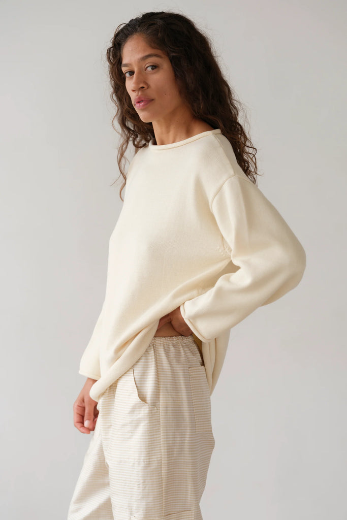 The boat neck sweater in creme