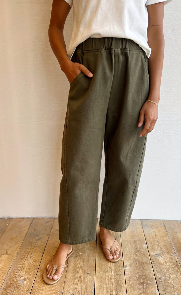 Arc Pants in Olive