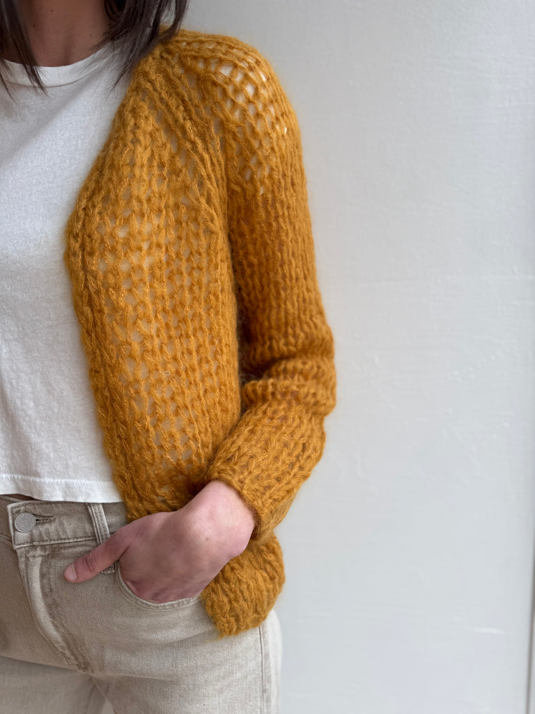 Cloud cardigan in ochre