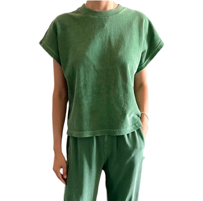 Jeanne Tee in Basil