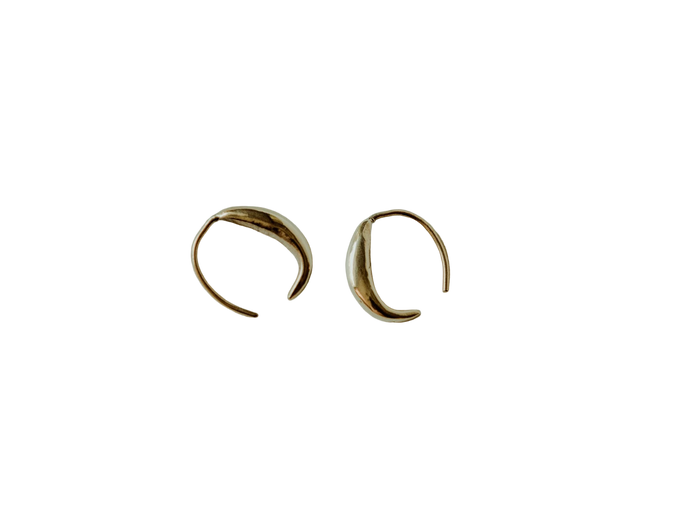 Aila Hoops