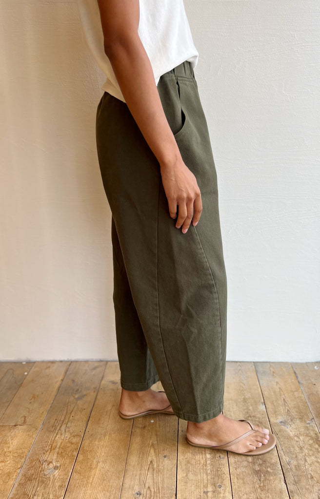 Arc Pants in Olive