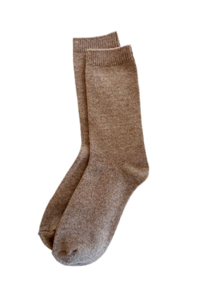 Cashmere CLOUD socks in taupe