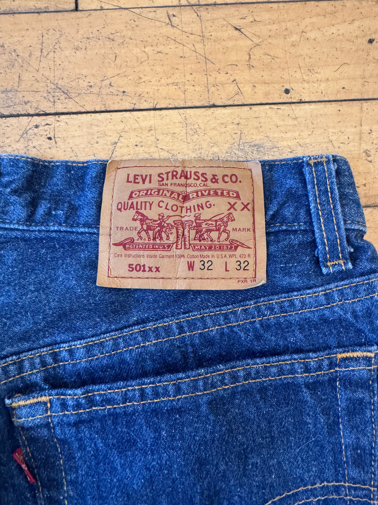 VINTAGE Levis 501's- 30
