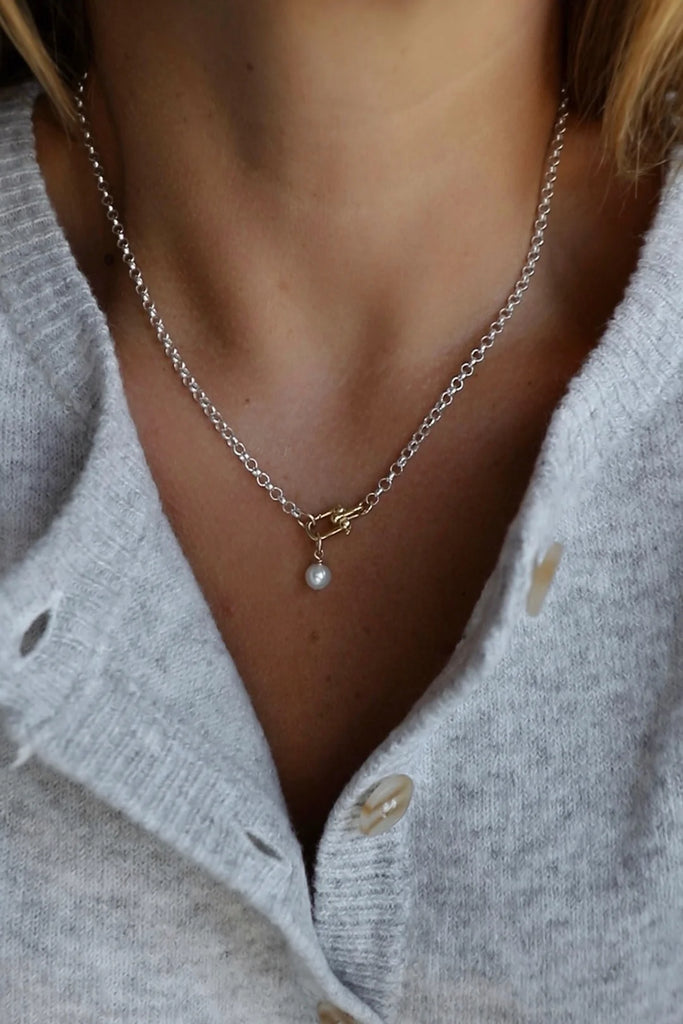 Sora link chain + pearl necklace