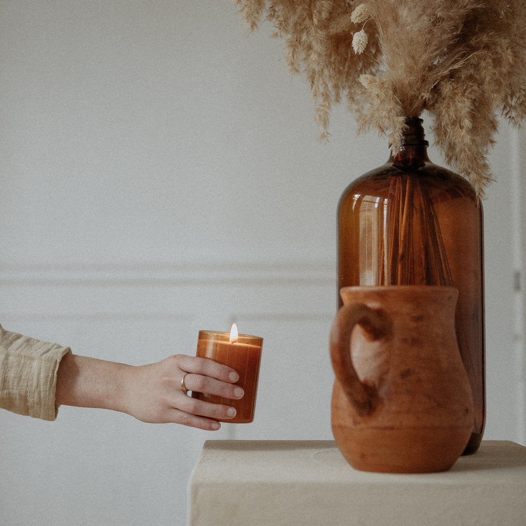 The Professor Glass Candle - Earl Grey + Apple