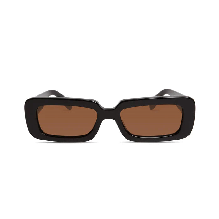 Gigi in gloss black