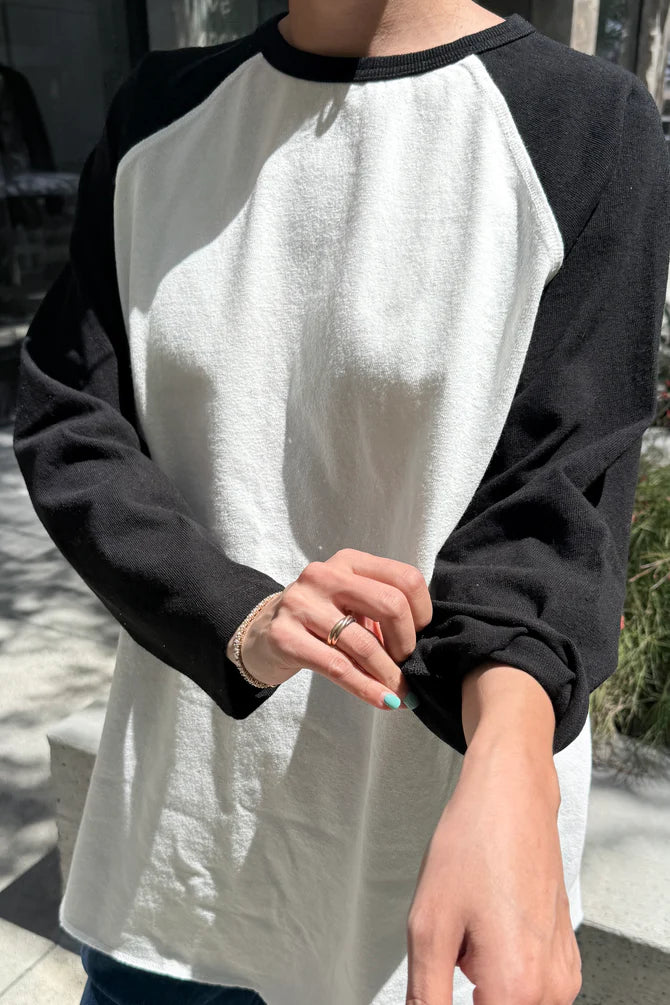 Heavy Cotton Raglan in black/white