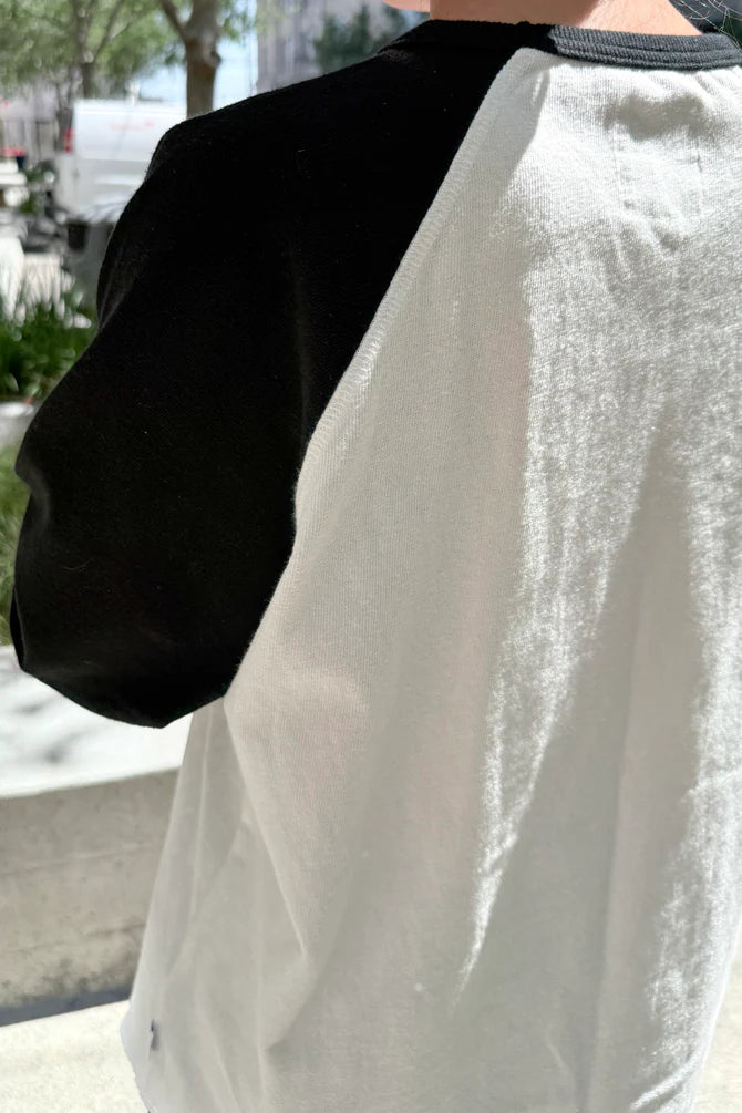 Heavy Cotton Raglan in black/white