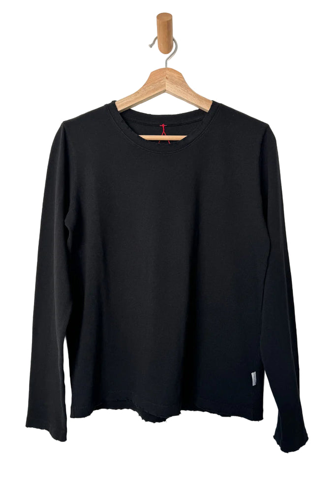 Everyday L/S tee in black