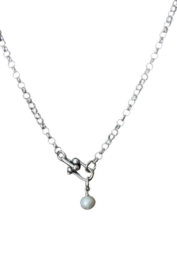 Sora link chain + pearl necklace in silver